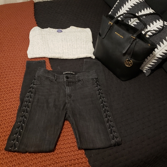 Express Retro Black Skinny Jeans - Picture 2 of 10